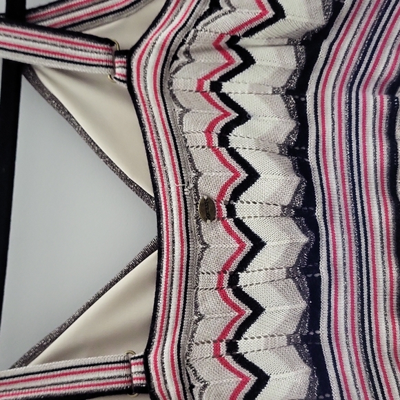 Guess pretty dress - Picture 3 of 6